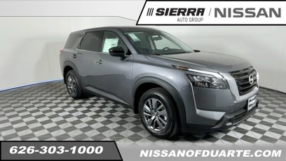New 2025 Nissan Pathfinder S