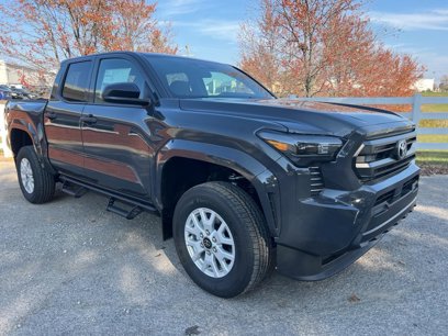 New 2024 Toyota Tacoma SR
