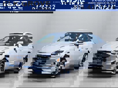 Used 2020 Hyundai Sonata SE w/ Cargo Package