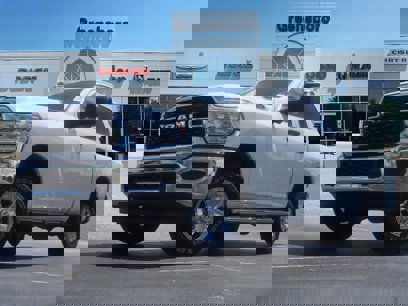 New 2024 RAM 2500 Tradesman w/ Towing Technology Group