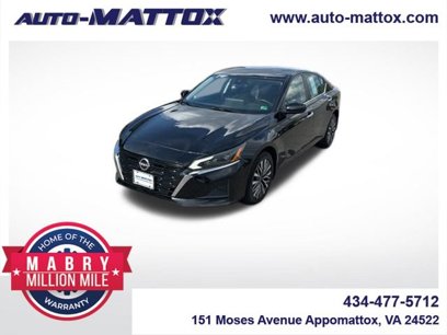 Used 2023 Nissan Altima 2.5 SV w/ SV Premium Package
