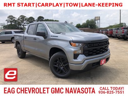 New 2025 Chevrolet Silverado 1500 Custom w/ LPO, Dark Essentials Package