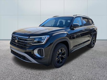 New 2025 Volkswagen Atlas Peak Edition SE