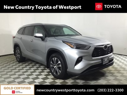 Used 2022 Toyota Highlander XLE