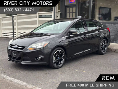 Used 2012 Ford Focus Titanium w/ SEL/Titanium Winter Pkg
