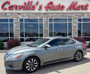 Used 2017 Nissan Altima 2.5 SV w/ Convenience Package