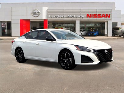 Certified 2024 Nissan Altima 2.5 SR