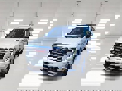 New 2025 GMC Acadia Elevation w/ Elevation Premium Package