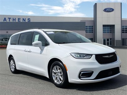 Used 2022 Chrysler Pacifica Touring-L