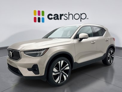 Used 2024 Volvo XC40 B5 Plus w/ Protection Package Premier
