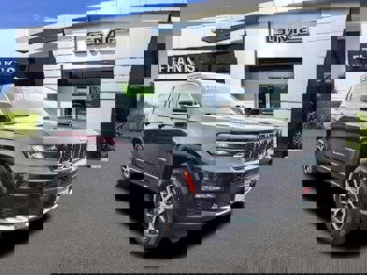 Used 2024 Jeep Grand Cherokee L Limited