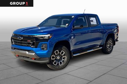 Used 2023 Chevrolet Colorado Z71 w/ Z71 Convenience Package 2