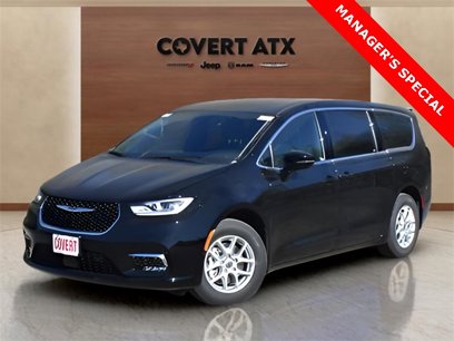 New 2025 Chrysler Pacifica Select