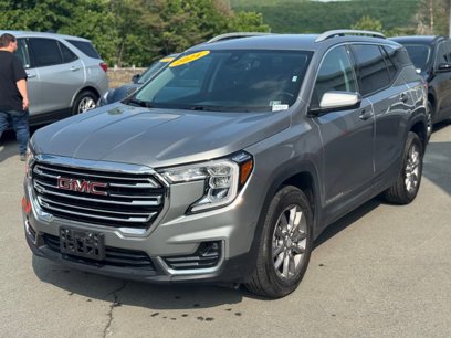 Used 2024 GMC Terrain SLT