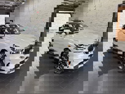 New 2025 BMW 530i xDrive w/ Premium Package