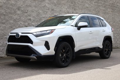 Used 2023 Toyota RAV4 SE
