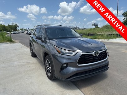 Used 2021 Toyota Highlander XLE