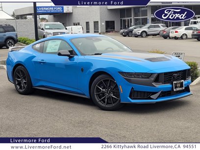 New 2025 Ford Mustang Dark Horse