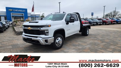 New 2024 Chevrolet Silverado 3500 LT w/ Convenience Package