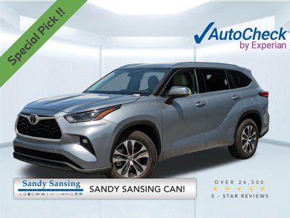Used 2021 Toyota Highlander XLE