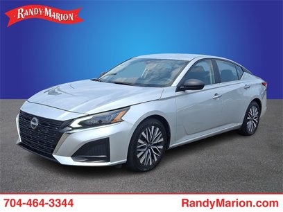 Used 2024 Nissan Altima 2.5 SV