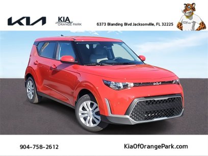 New 2025 Kia Soul LX