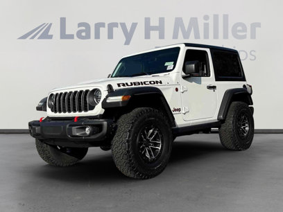 New 2025 Jeep Wrangler Rubicon w/ Xtreme 35 Tire Package