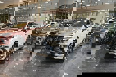 New 2025 Lexus LX 700h Overtrail