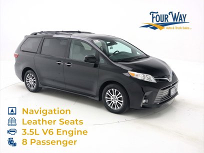 Used 2018 Toyota Sienna XLE Premium