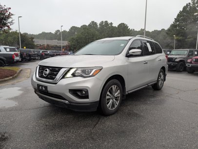 Used 2020 Nissan Pathfinder SV