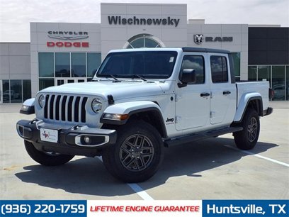 Used 2023 Jeep Gladiator Sport