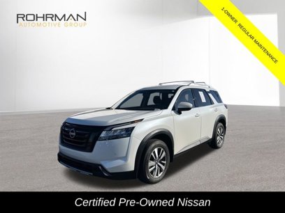 Certified 2023 Nissan Pathfinder SL w/ Black Appearance Package