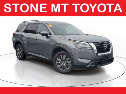 Used 2024 Nissan Pathfinder SV