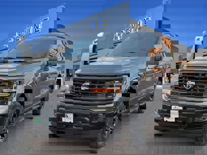 New 2025 Ford F150 STX w/ Equipment Group 201A FX4