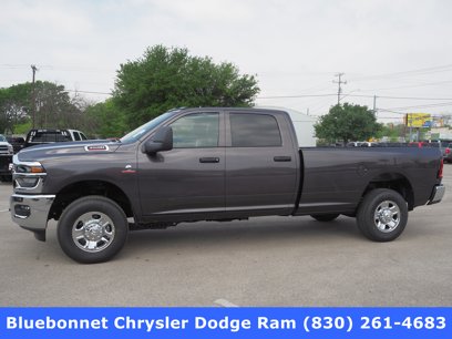 New 2025 RAM 3500 Tradesman w/ Chrome Appearance Group