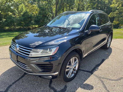Used 2016 Volkswagen Touareg Sport