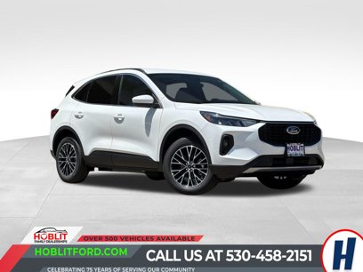 New 2025 Ford Escape SE w/ Class II Trailer Tow Package