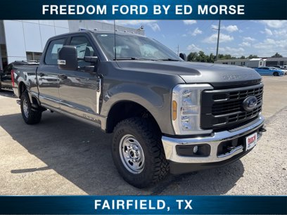 New 2025 Ford F250 XL w/ XL Off-Road Package