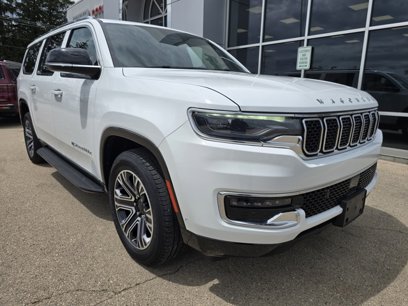 Used 2023 Jeep Wagoneer L 4WD w/ Premium Group I