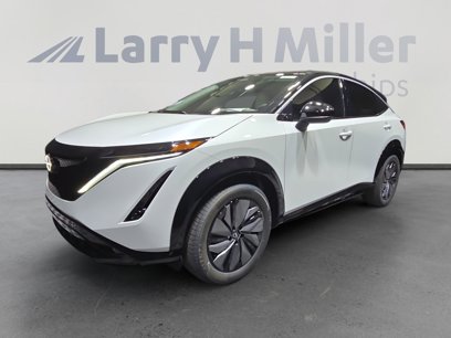 New 2025 Nissan Ariya FWD