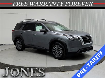 New 2025 Nissan Pathfinder SL w/ SL Premium Package