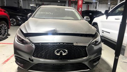 Used 2017 INFINITI QX30 w/ Cargo Package