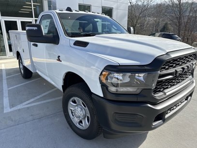 New 2024 RAM 3500 Tradesman