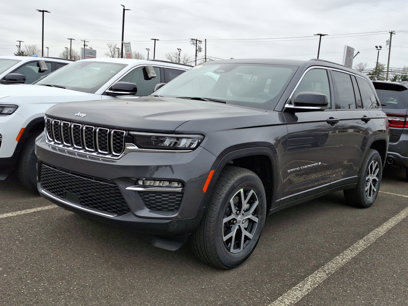 New 2025 Jeep Grand Cherokee Limited