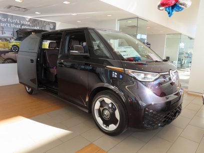 New 2025 Volkswagen ID. Buzz Pro S