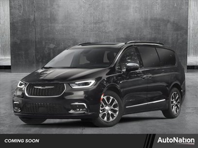 New 2026 Chrysler Pacifica Select