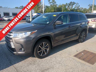 Used 2017 Toyota Highlander XLE