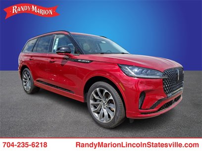 New 2025 Lincoln Aviator AWD w/ Jet Appearance Package