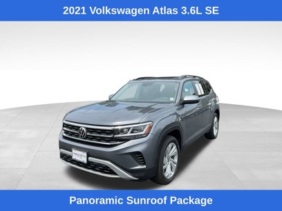 Used 2021 Volkswagen Atlas SE w/ Panoramic Sunroof Package