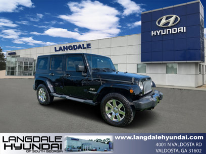 Used 2017 Jeep Wrangler Unlimited Sahara w/ Connectivity Group